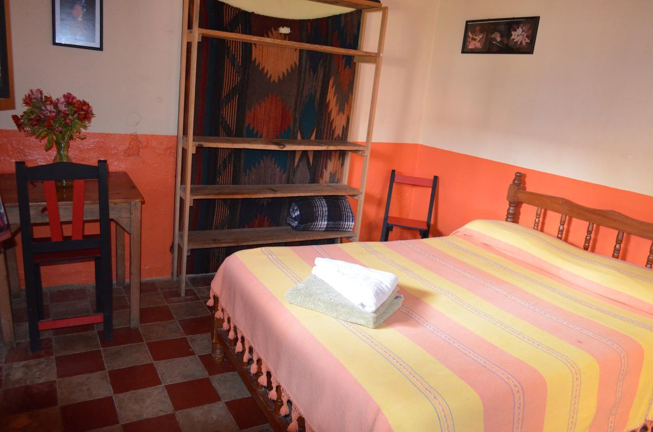 Hostal El Rincon De Los Camellos Сан-Кристобаль-де-Ла-Касас Экстерьер фото